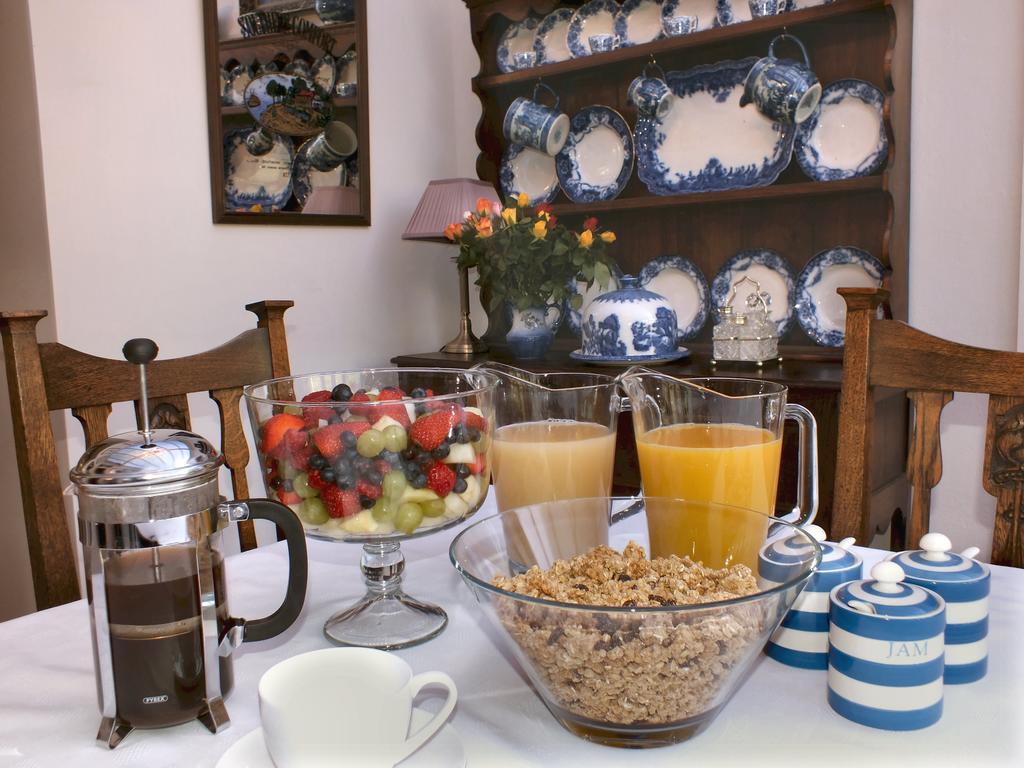 Breja Farmhouse B & B Пензанс Екстериор снимка